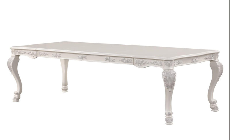Quinn -dining table